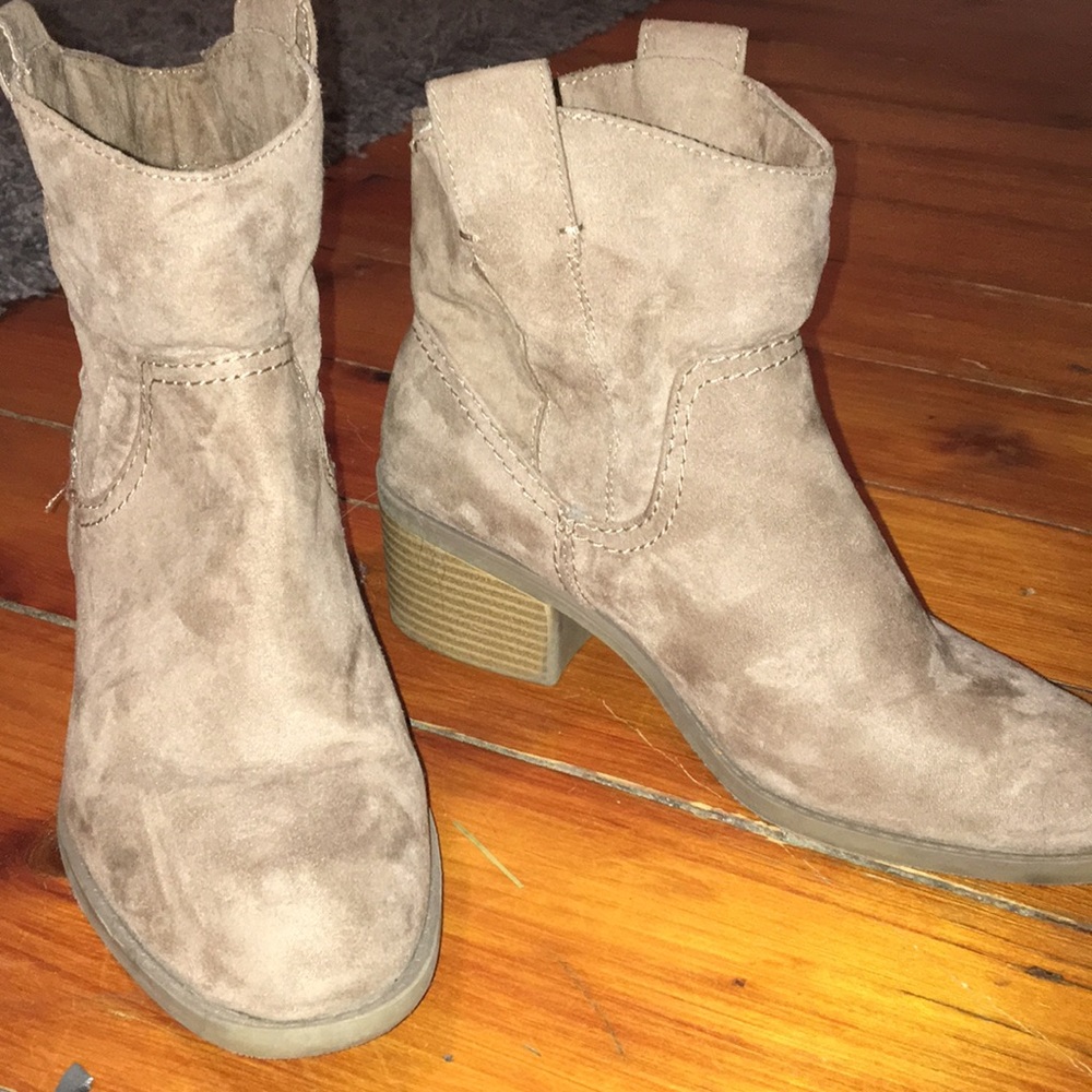 Light Brown Suede Booties